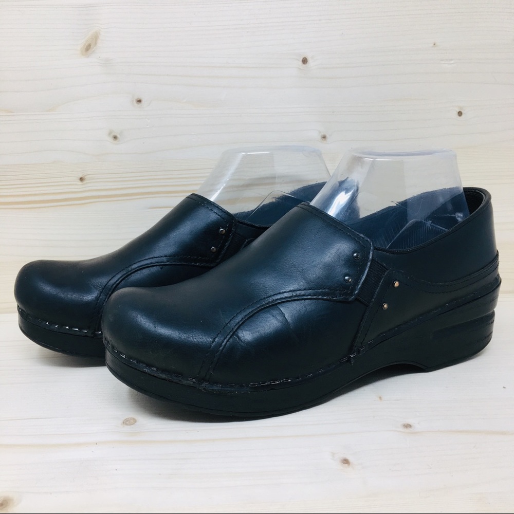 Dansko Women’s Black Clogs Sz 9M - Picture 3 of 8